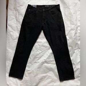 MBX Men's Dark Denim Jeans Fit slim Stretch 
Size: Waist 34, Length 30)
Black